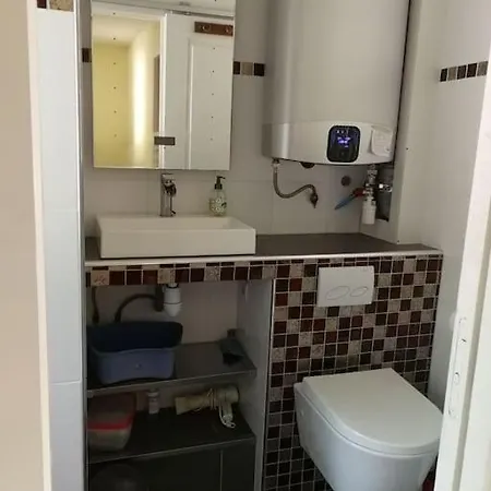 Maison Pour 4 Personnes Pres Des Golfs * Lacanau